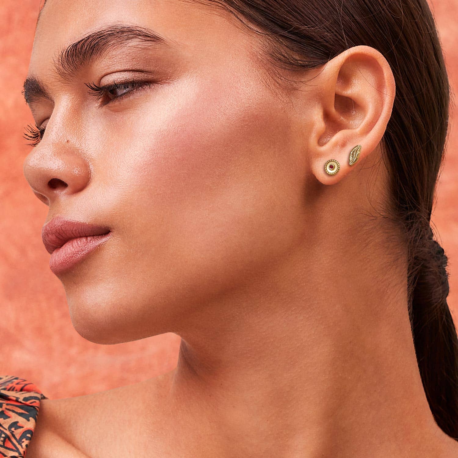 Set Aretes Sama (4 Pares), Yanbal (Caja abierta) - Imagen 2